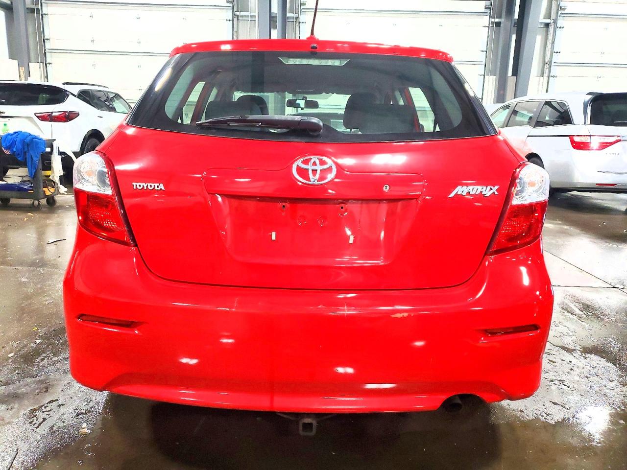 2010 TOYOTA COROLLA MATRIX photo 11
