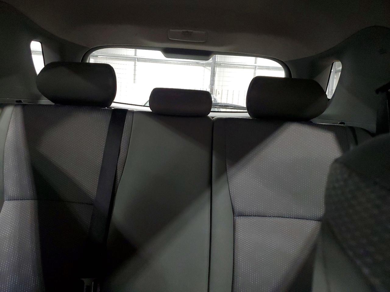 2010 TOYOTA COROLLA MATRIX photo 19