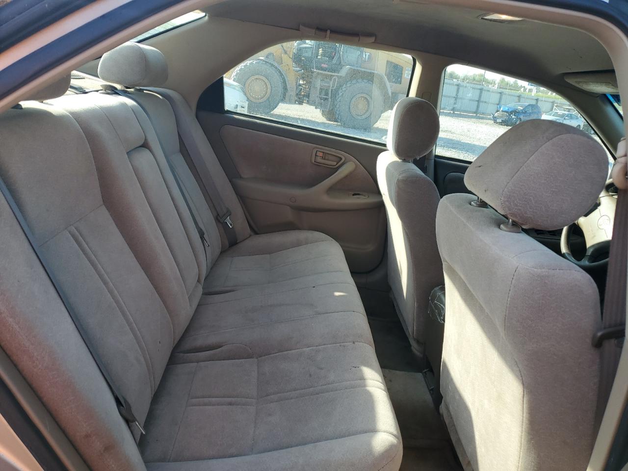 1999 TOYOTA CAMRY LE photo 19