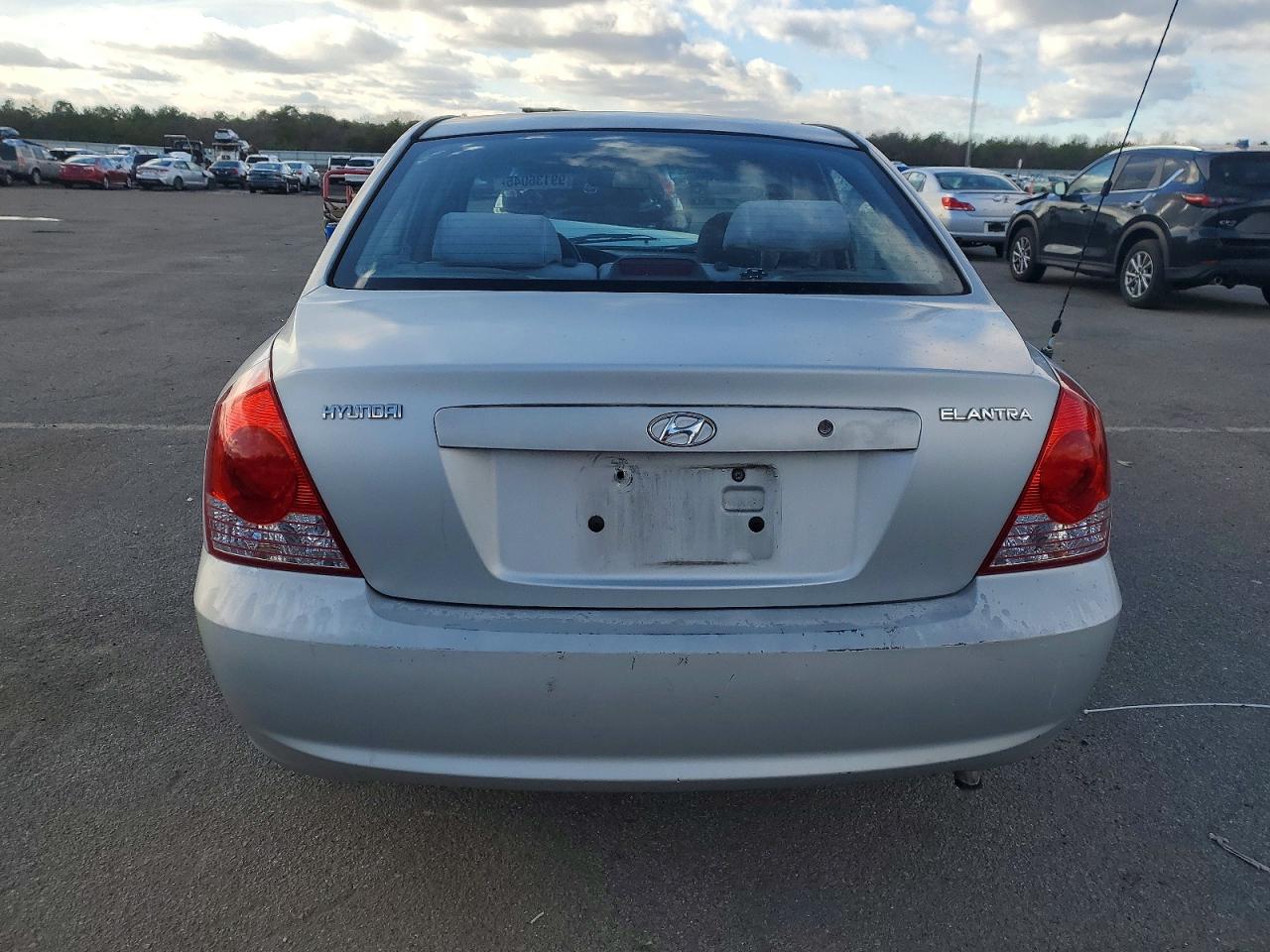 2006 HYUNDAI ELANTRA GLS photo 6