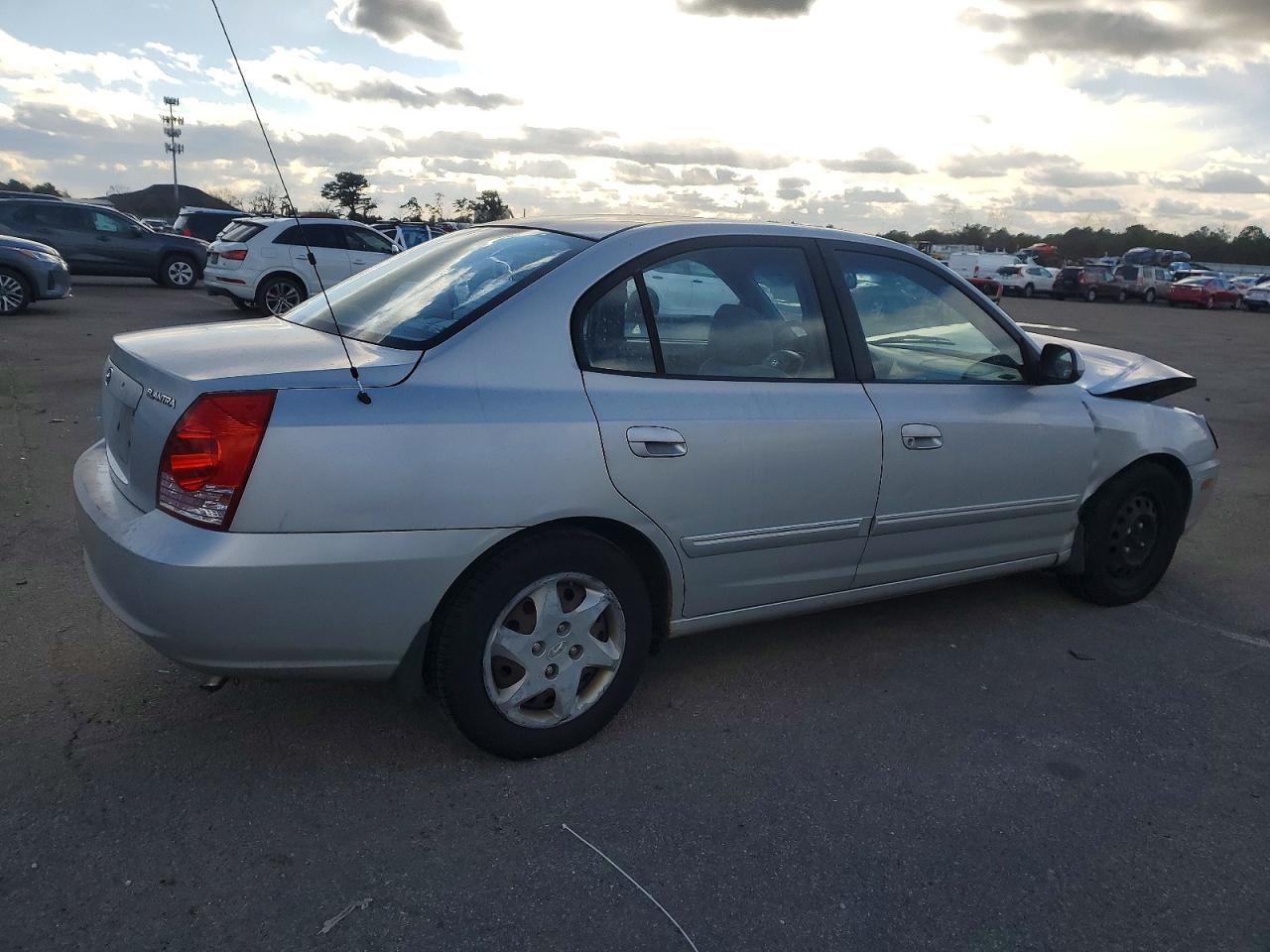 2006 HYUNDAI ELANTRA GLS photo 3