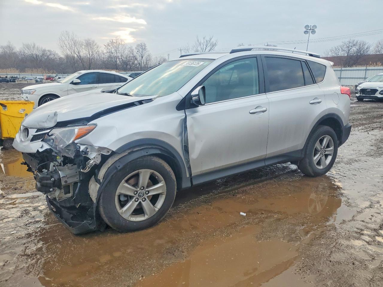 2015 TOYOTA RAV4
