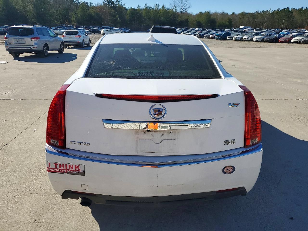 2011 CADILLAC CTS LUXURY COLLECTION photo 6