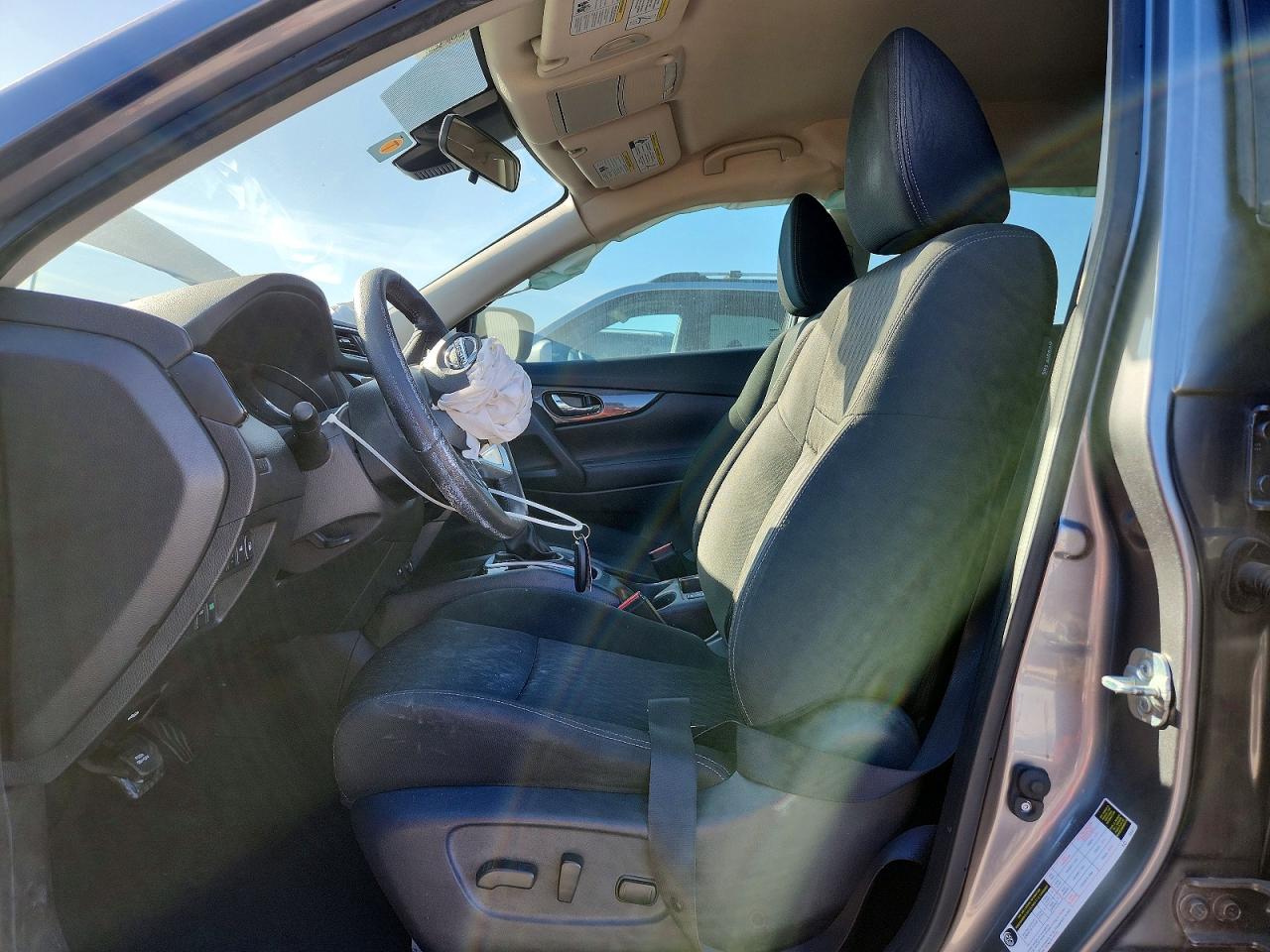 2019 NISSAN ROGUE S photo 7
