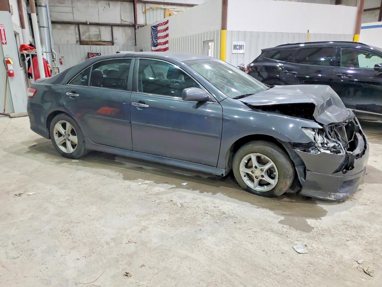 2011 TOYOTA CAMRY BASE photo 7