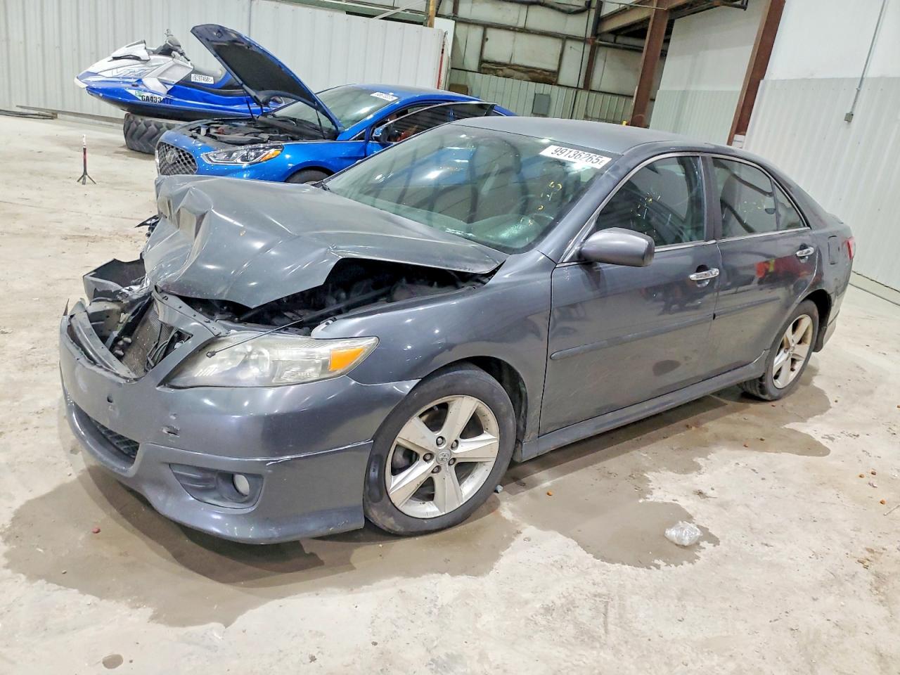 2011 TOYOTA CAMRY
