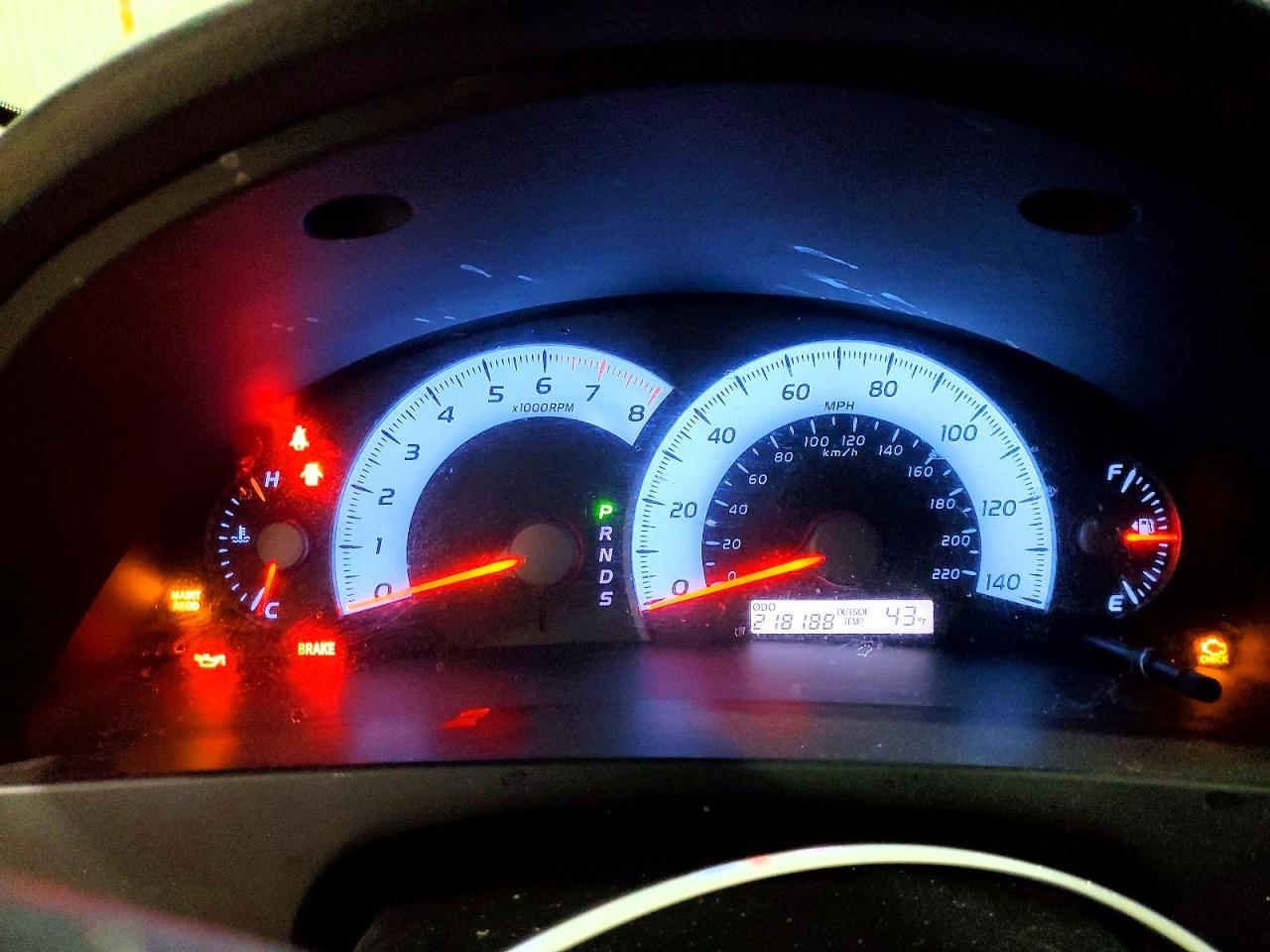 2011 TOYOTA CAMRY BASE photo 17