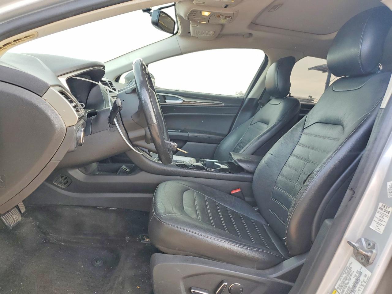 2014 FORD FUSION SE photo 7
