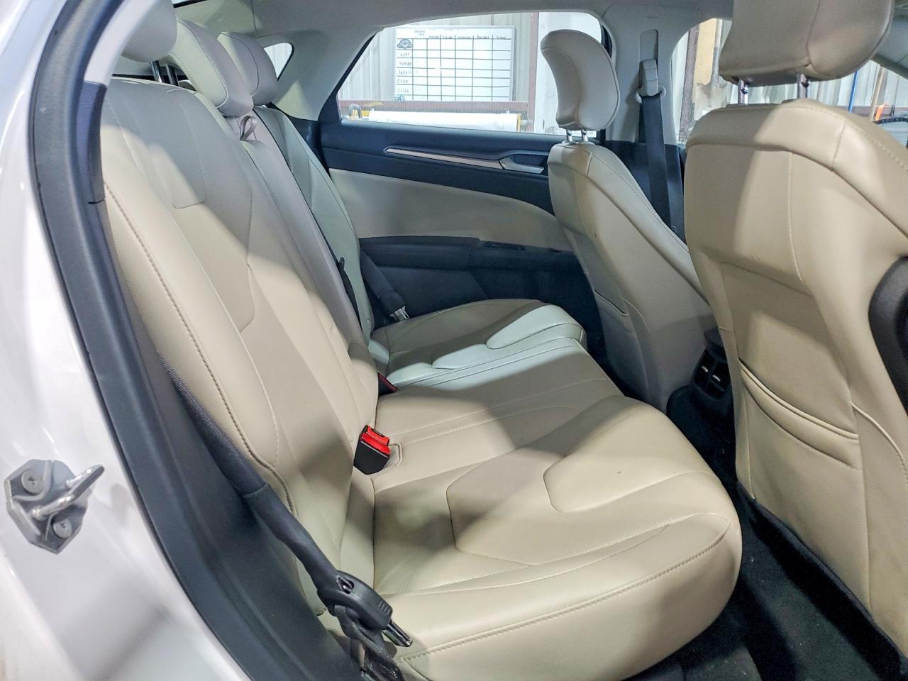 2016 FORD FUSION TITANIUM photo 10