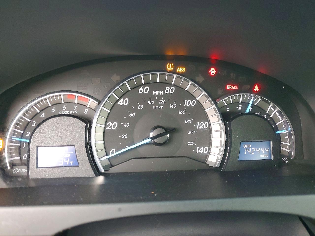 2012 TOYOTA CAMRY BASE photo 9