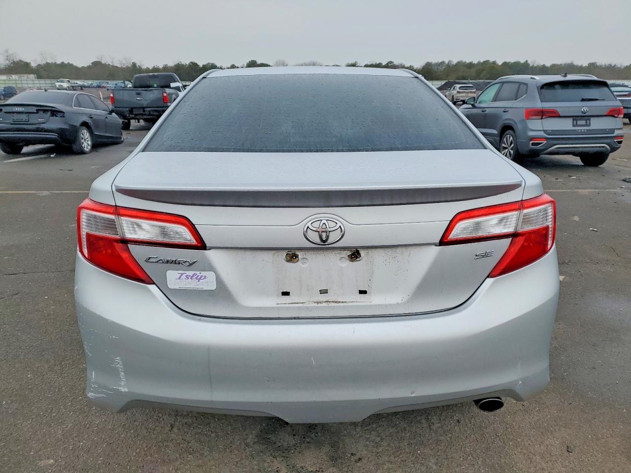 2012 TOYOTA CAMRY BASE photo 6
