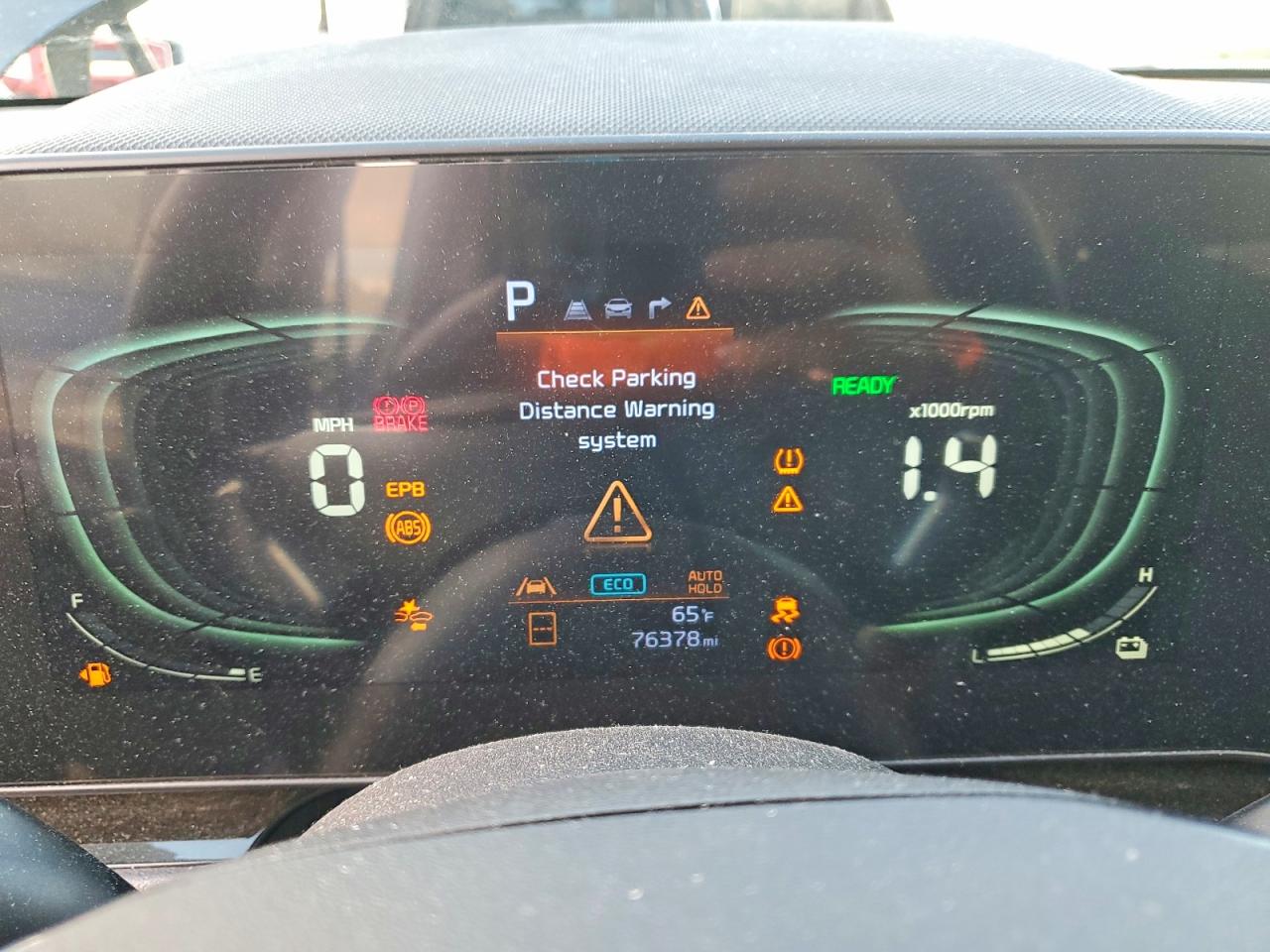 2023 KIA NIRO SX TOURING photo 17