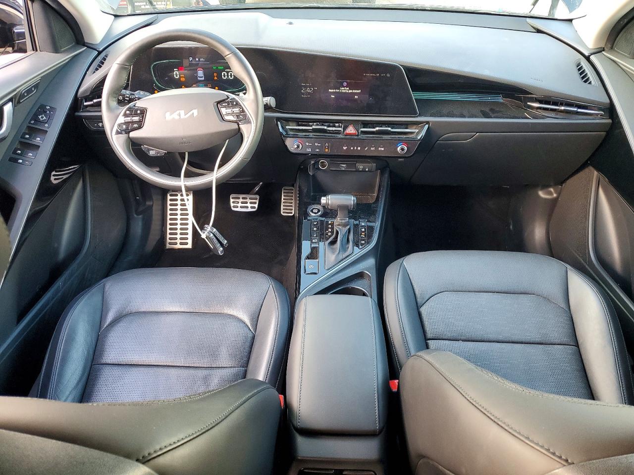 2023 KIA NIRO SX TOURING photo 15