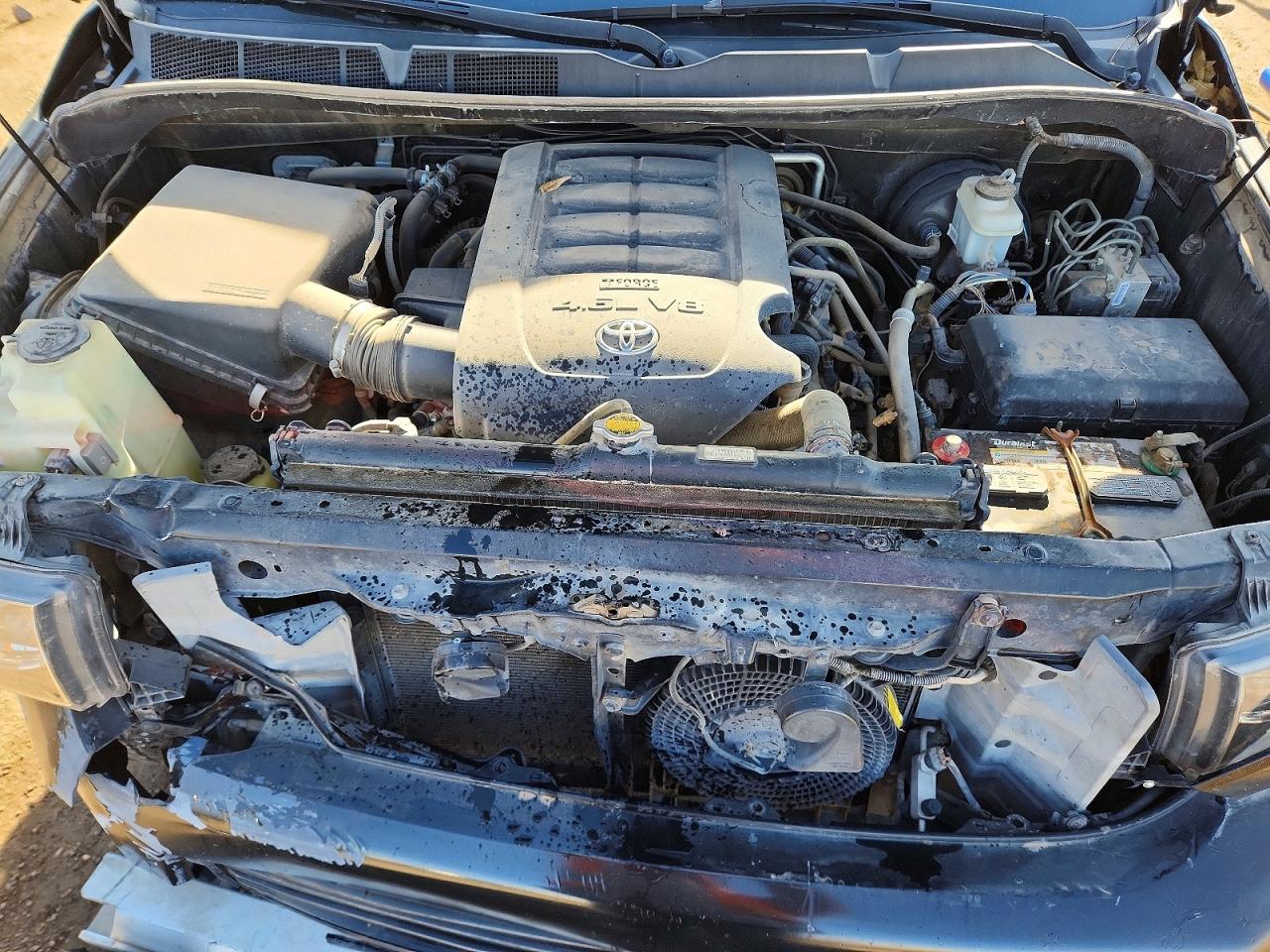 2012 TOYOTA SEQUOIA SR5 photo 12