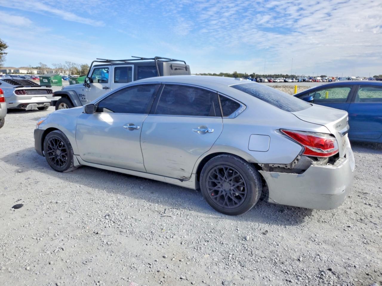 2015 NISSAN ALTIMA 2.5 photo 2