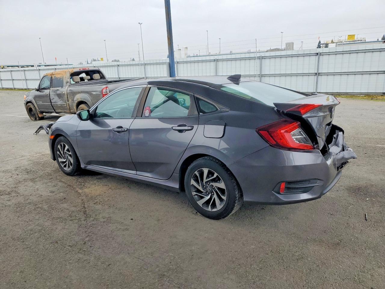 2017 HONDA CIVIC EX photo 3