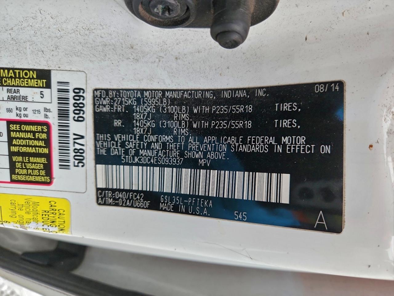 2014 TOYOTA SIENNA LE photo 13