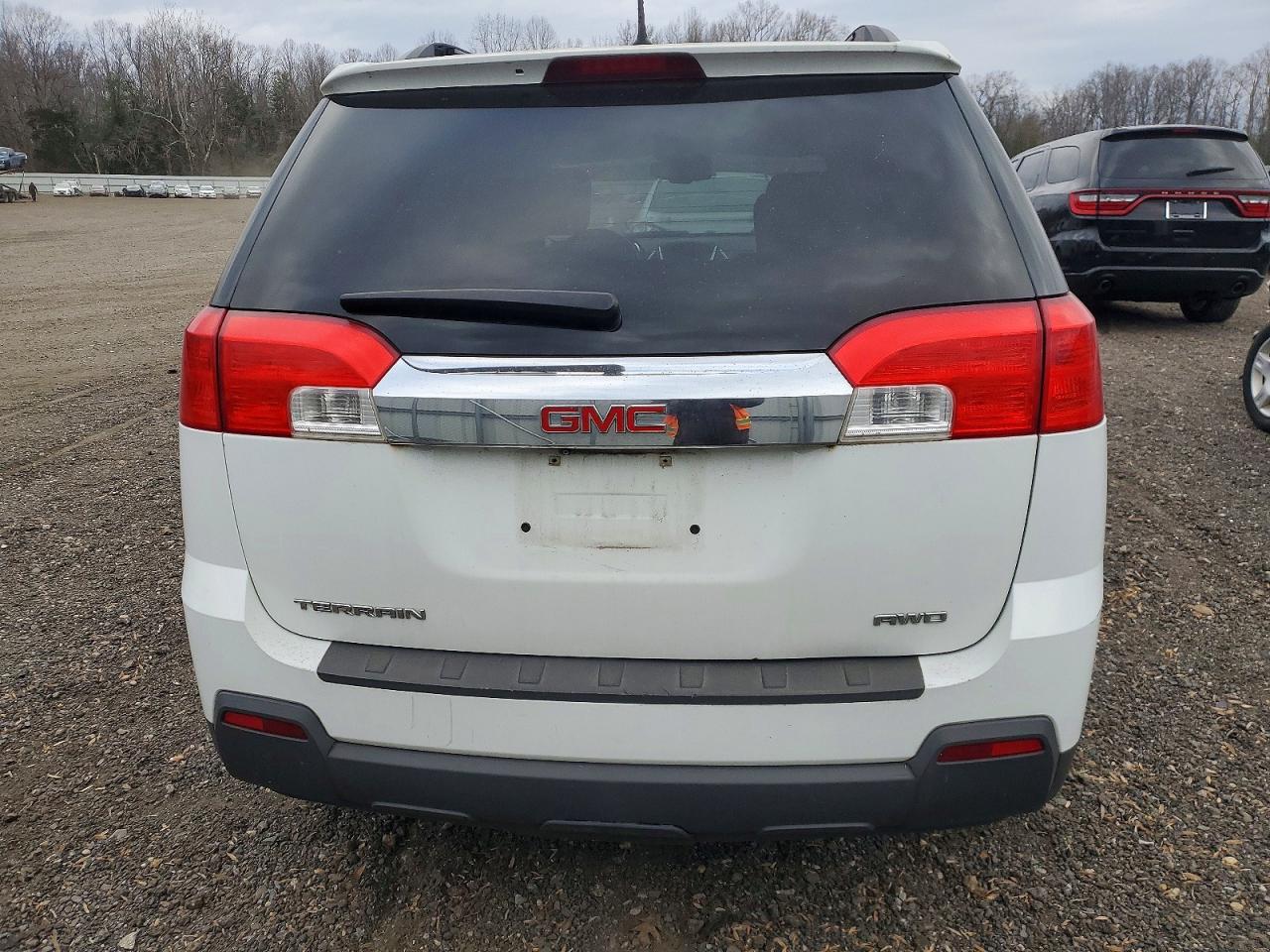 2013 GMC TERRAIN photo 11