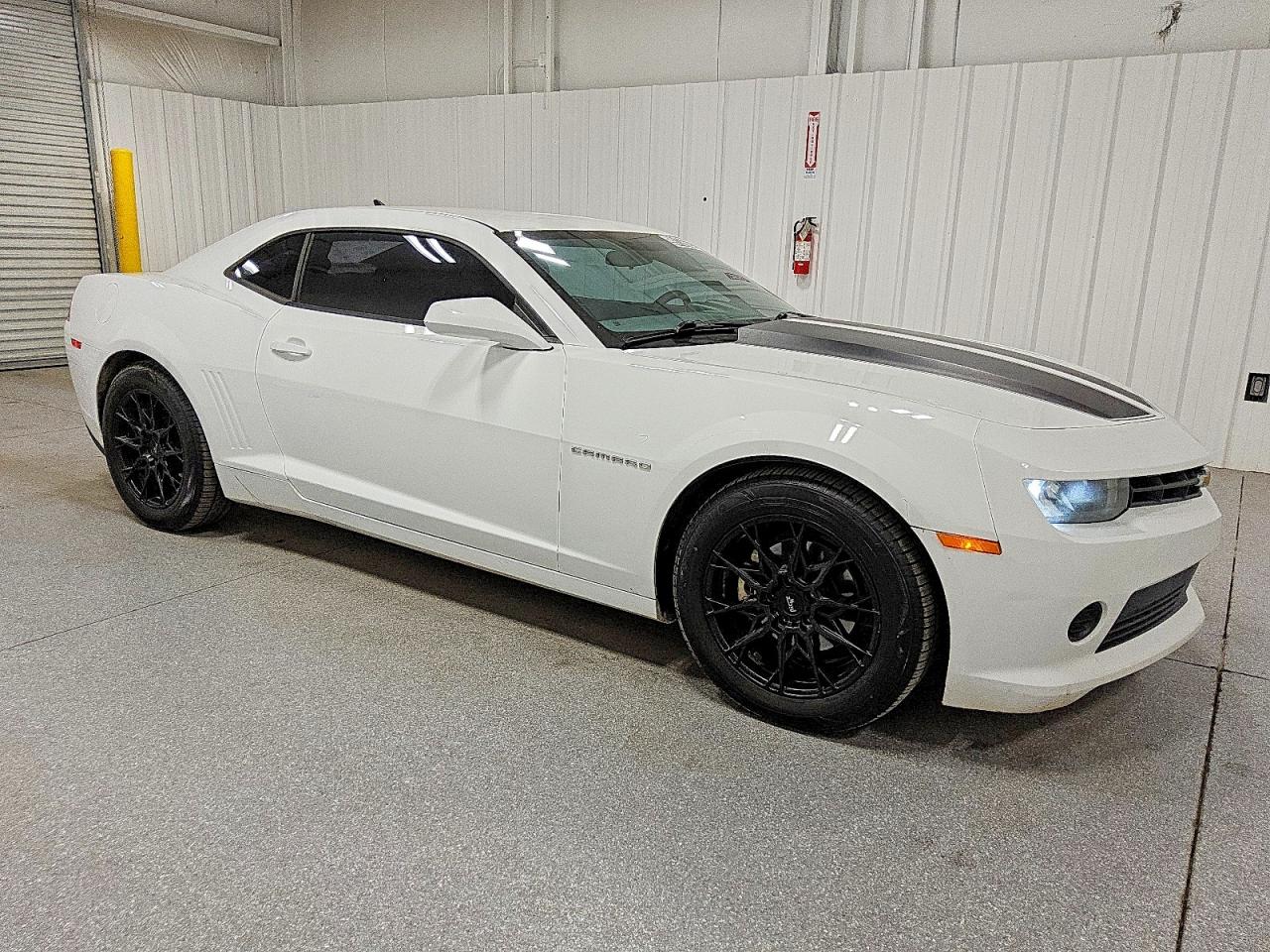 2015 CHEVROLET CAMARO LS photo 4
