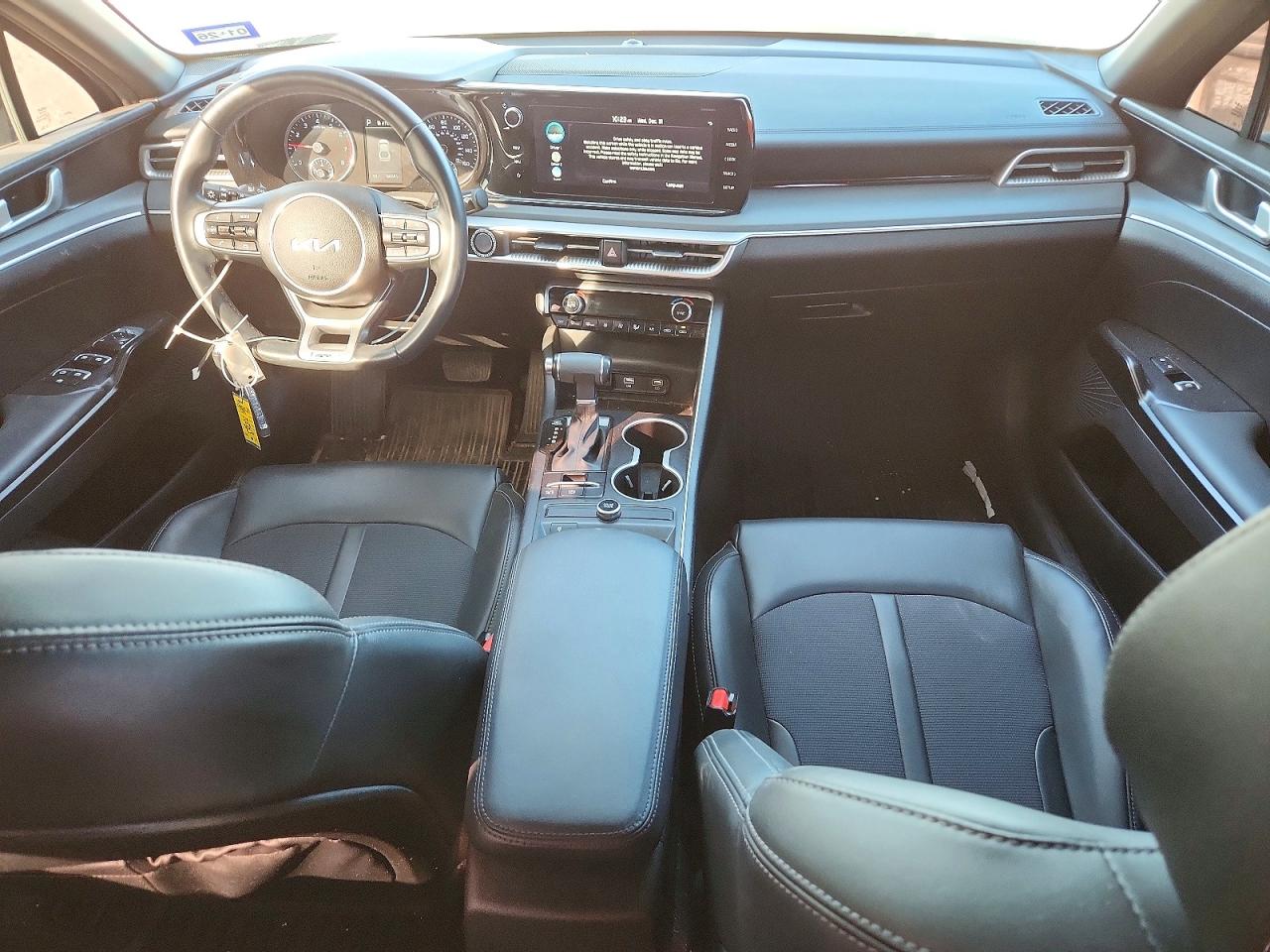 2023 KIA K5 GT LINE photo 8