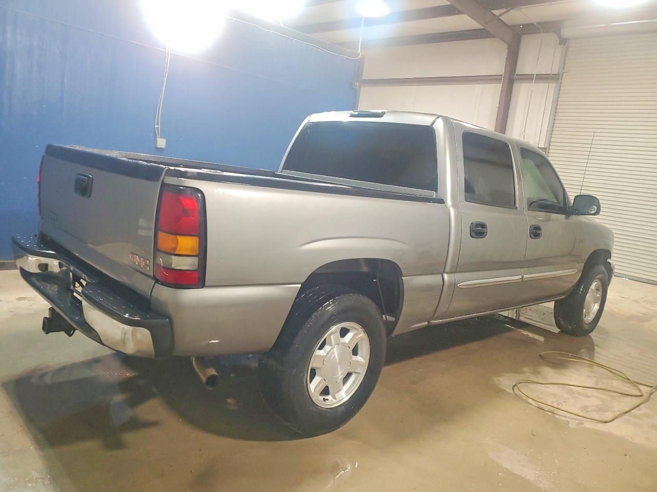 2007 GMC NEW SIERRA C1500 photo 3