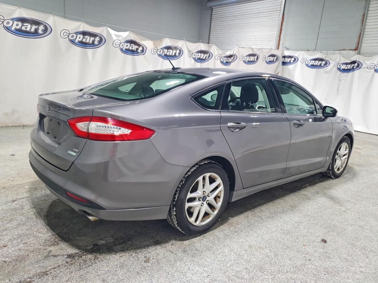 2013 FORD FUSION SE photo 3