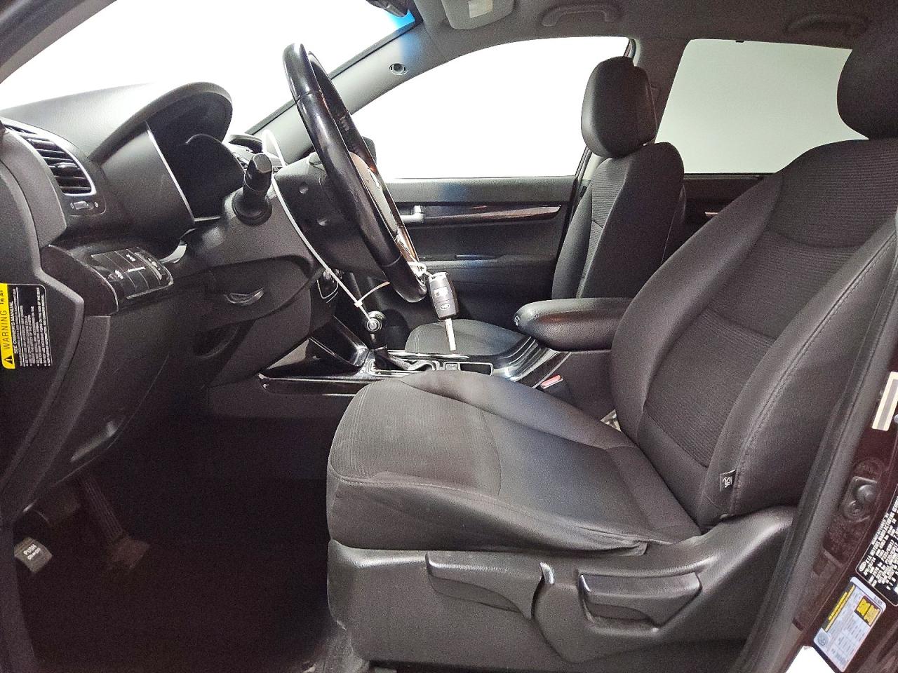 2015 KIA SORENTO LX photo 7
