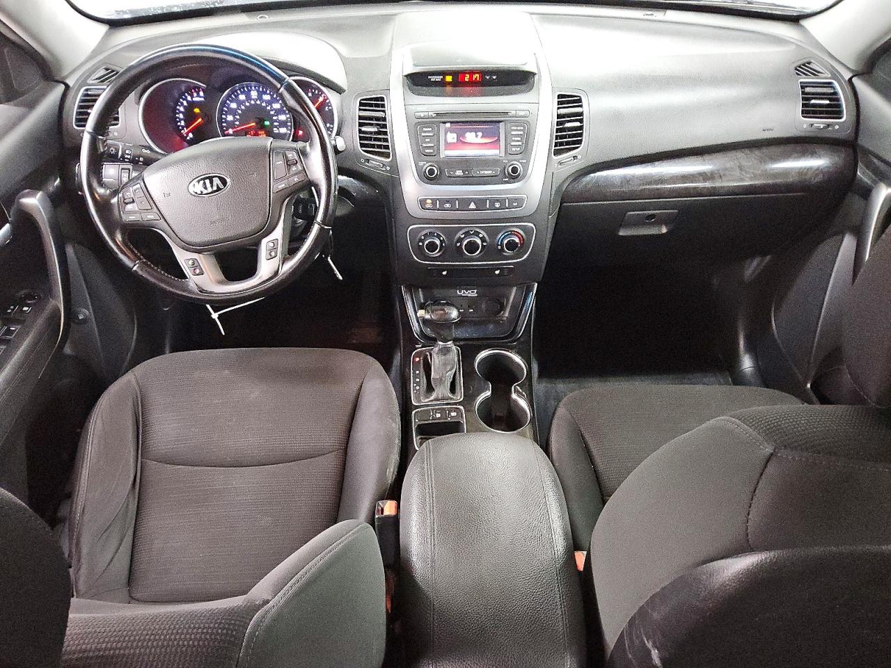 2015 KIA SORENTO LX photo 8