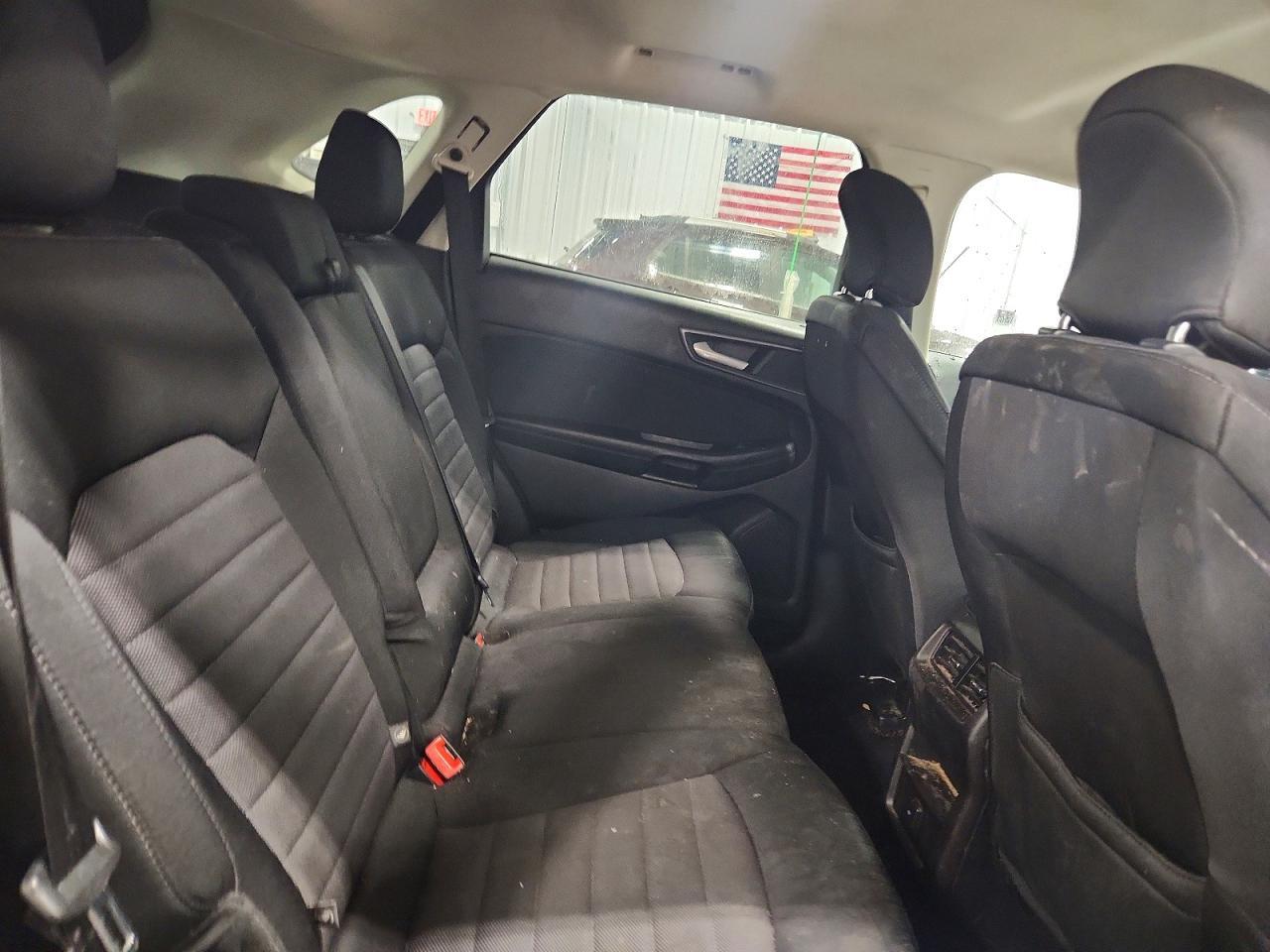 2016 FORD EDGE SE photo 21