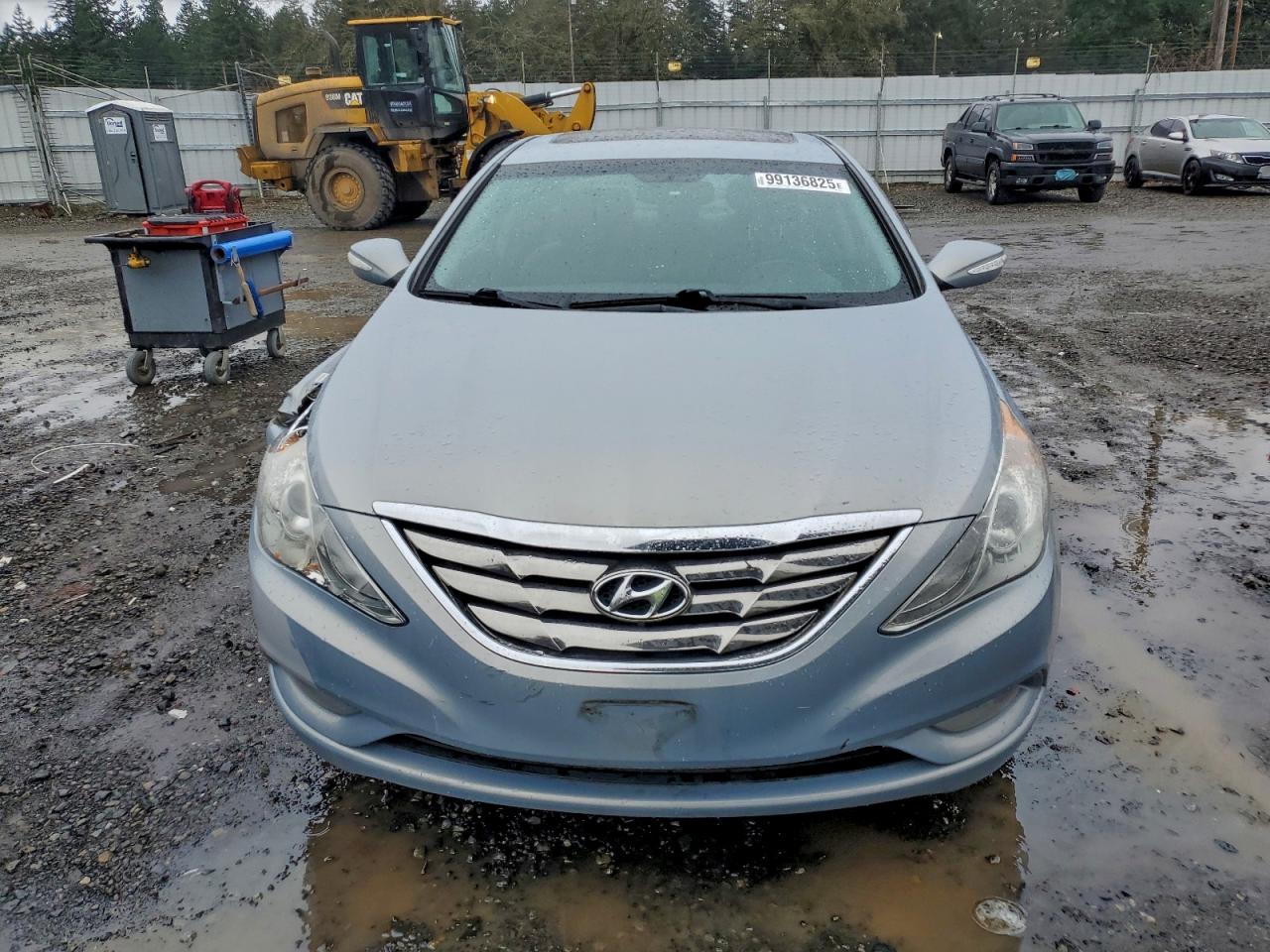 2011 HYUNDAI SONATA SE photo 5