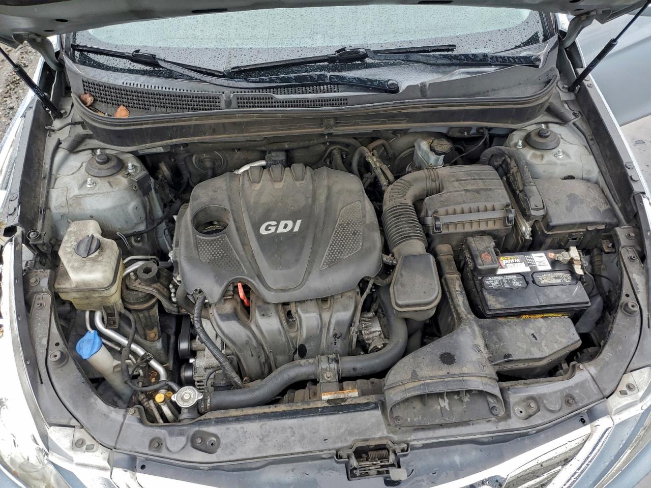 2011 HYUNDAI SONATA SE photo 11