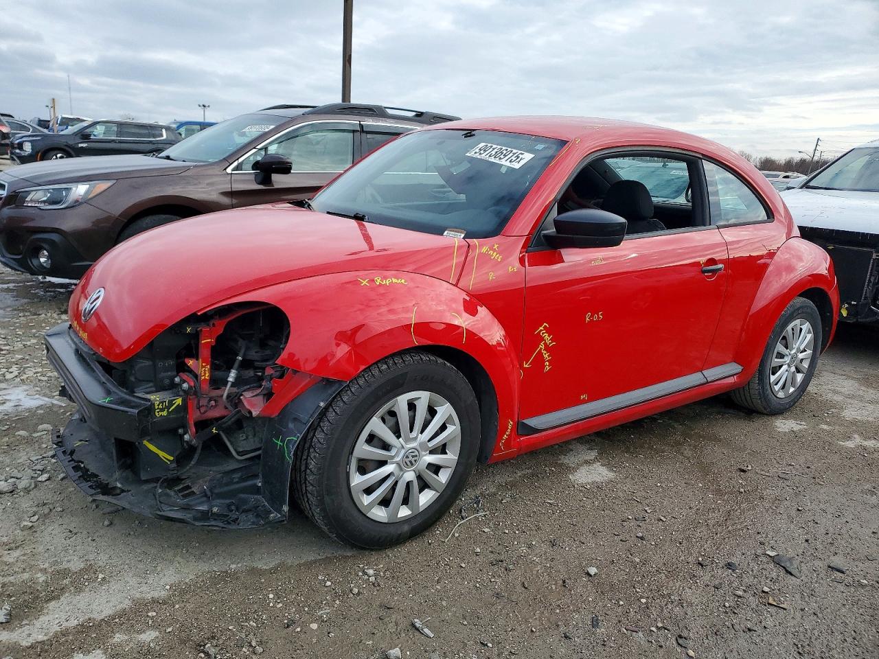 2013 VOLKSWAGEN BEETLE