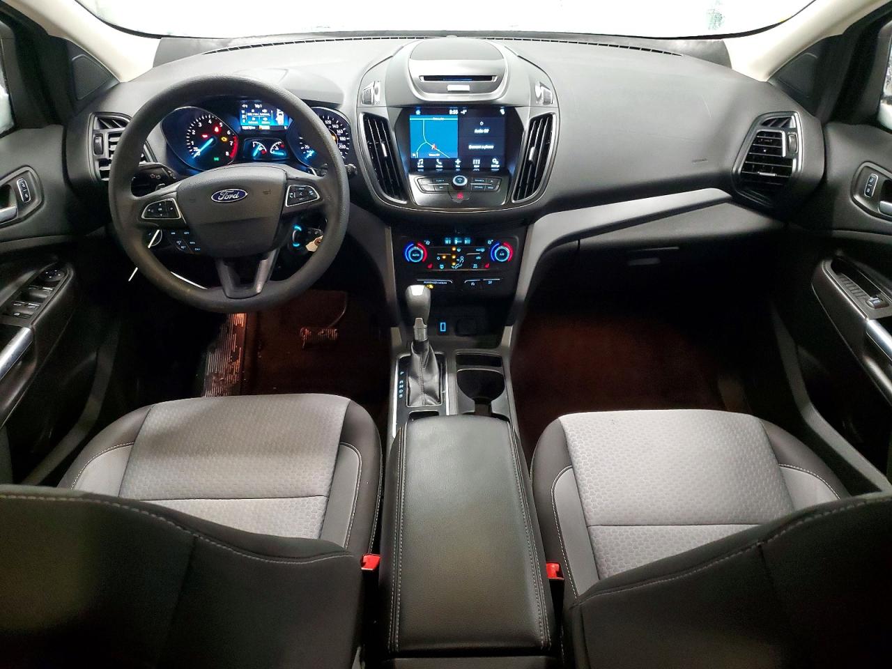 2017 FORD ESCAPE SE photo 15