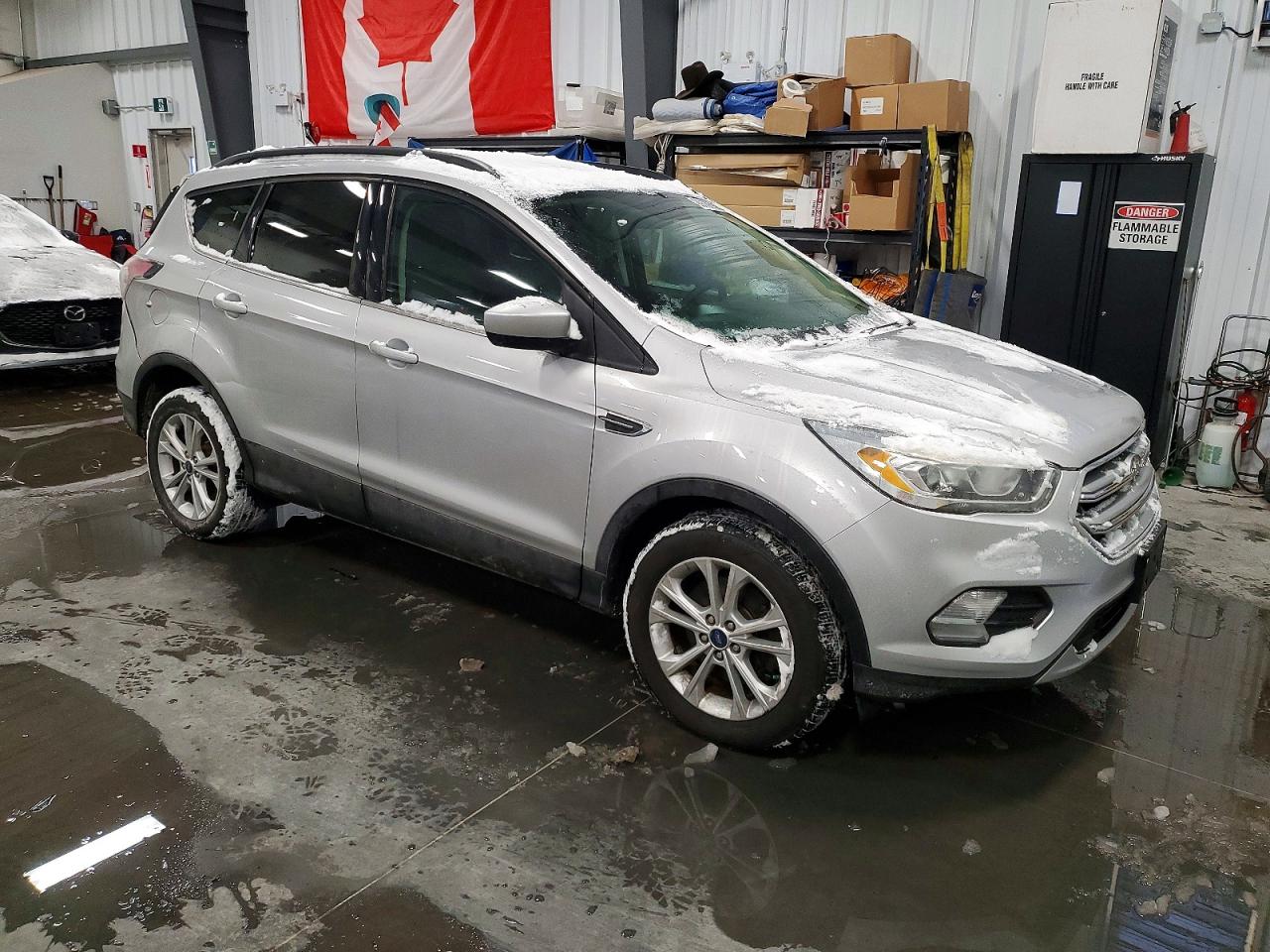 2017 FORD ESCAPE SE photo 7