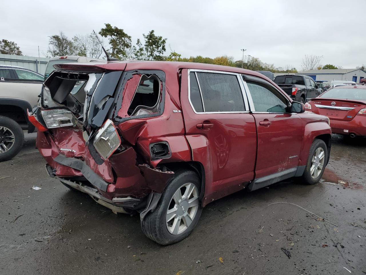 2012 GMC TERRAIN SLE photo 5