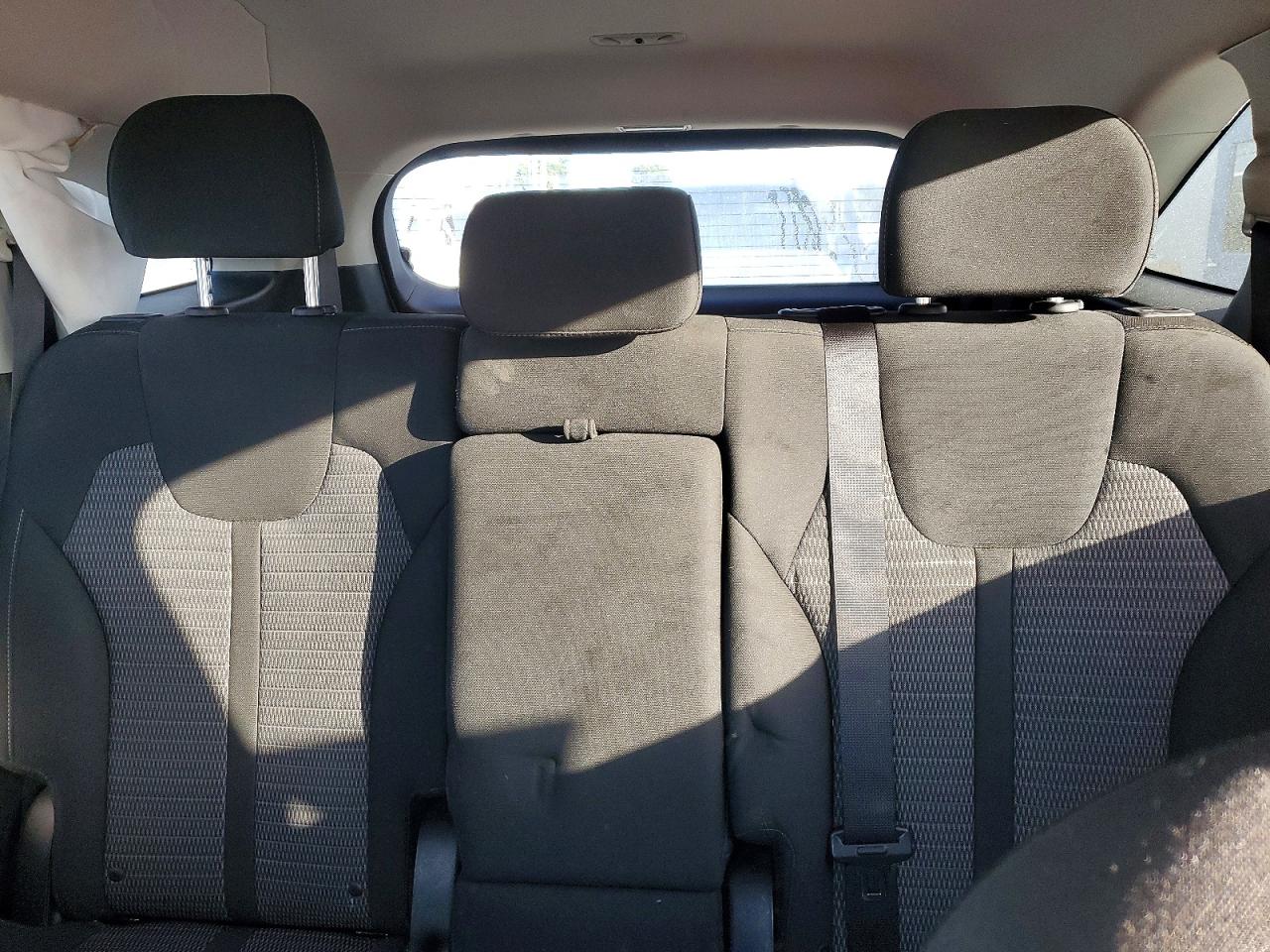 2022 KIA SORENTO LX photo 10