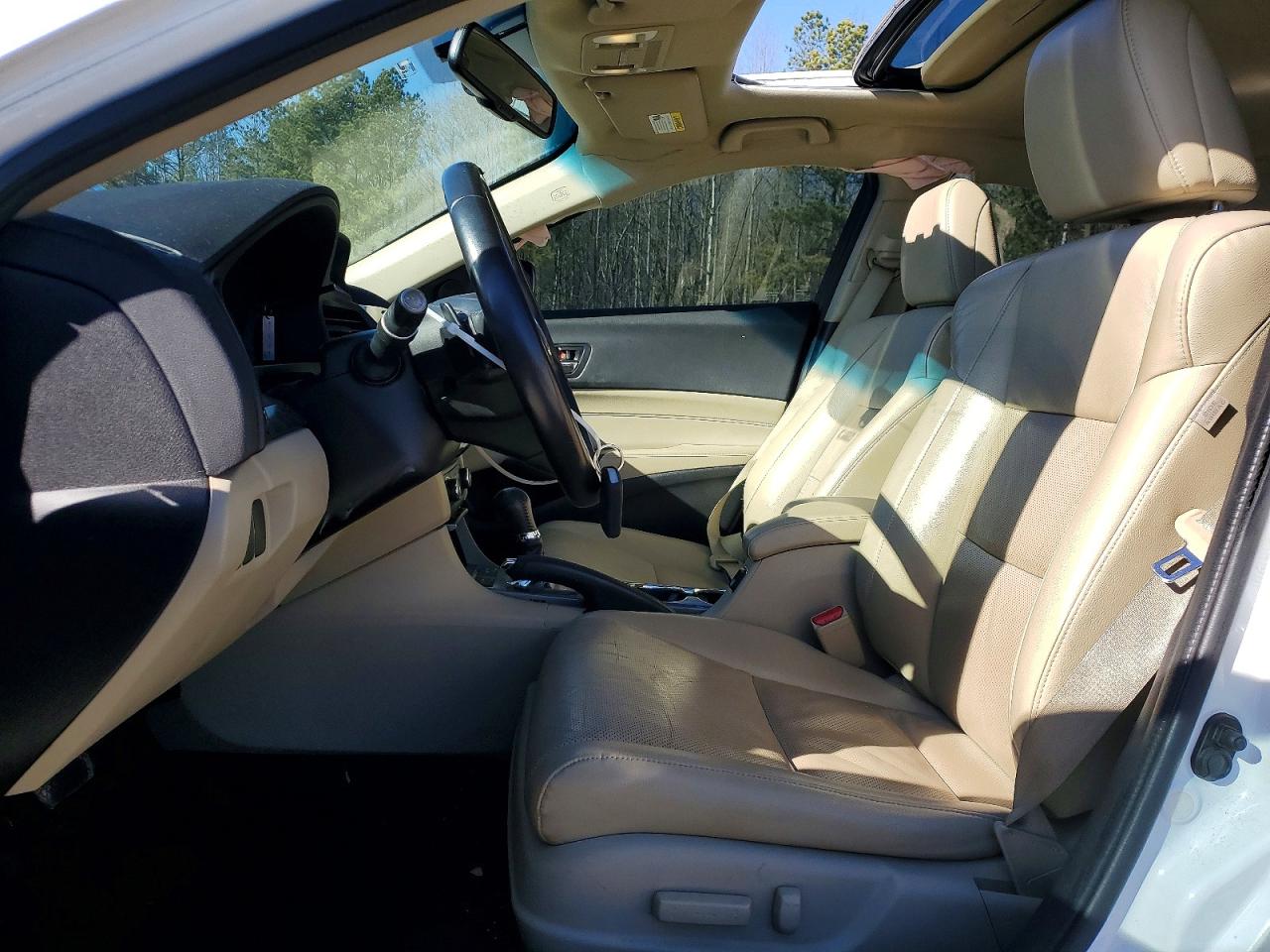 2014 ACURA ILX 20 TECH photo 7