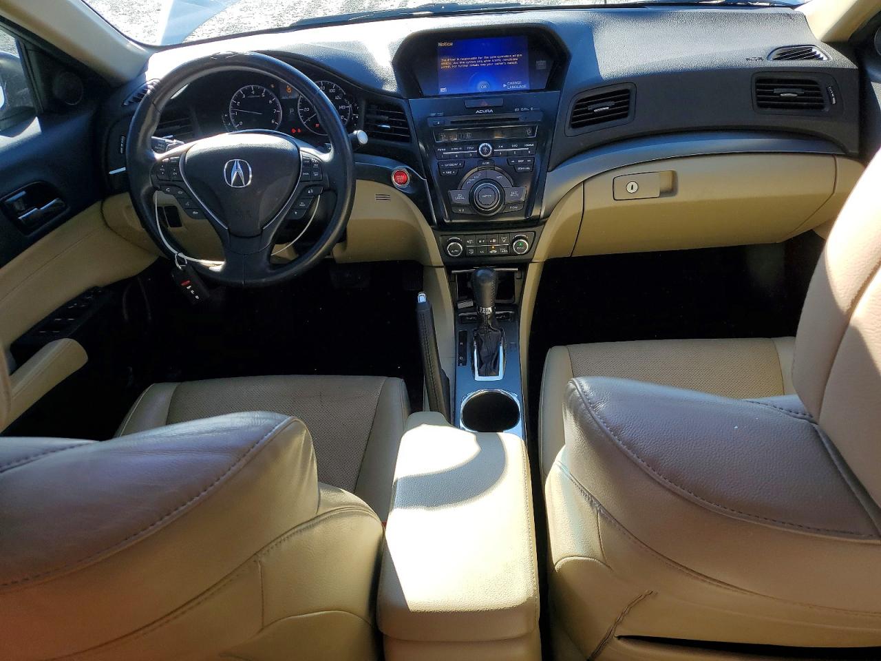 2014 ACURA ILX 20 TECH photo 8