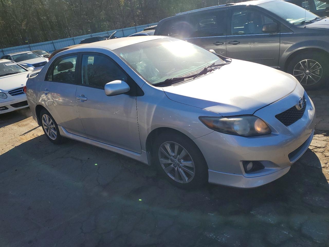 2010 TOYOTA COROLLA BASE photo 4