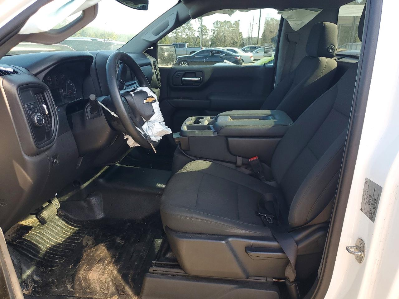 2020 CHEVROLET SILVERADO C1500 photo 7