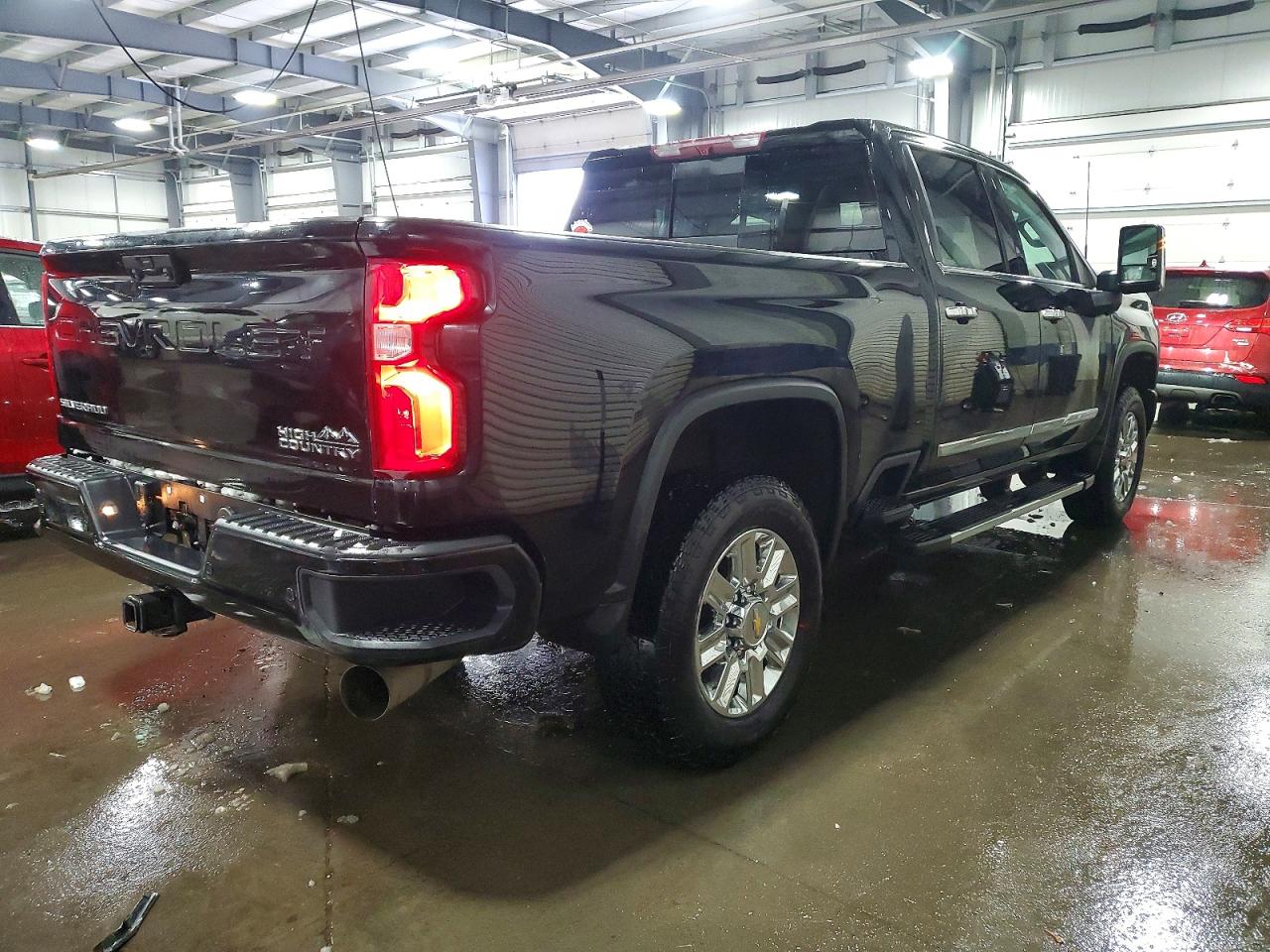 2024 CHEVROLET SILVERADO K3500 HIGH COUNTRY photo 3