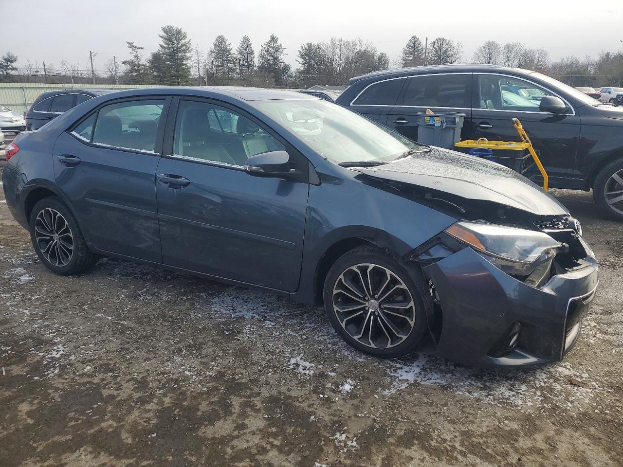 2016 TOYOTA COROLLA L photo 4