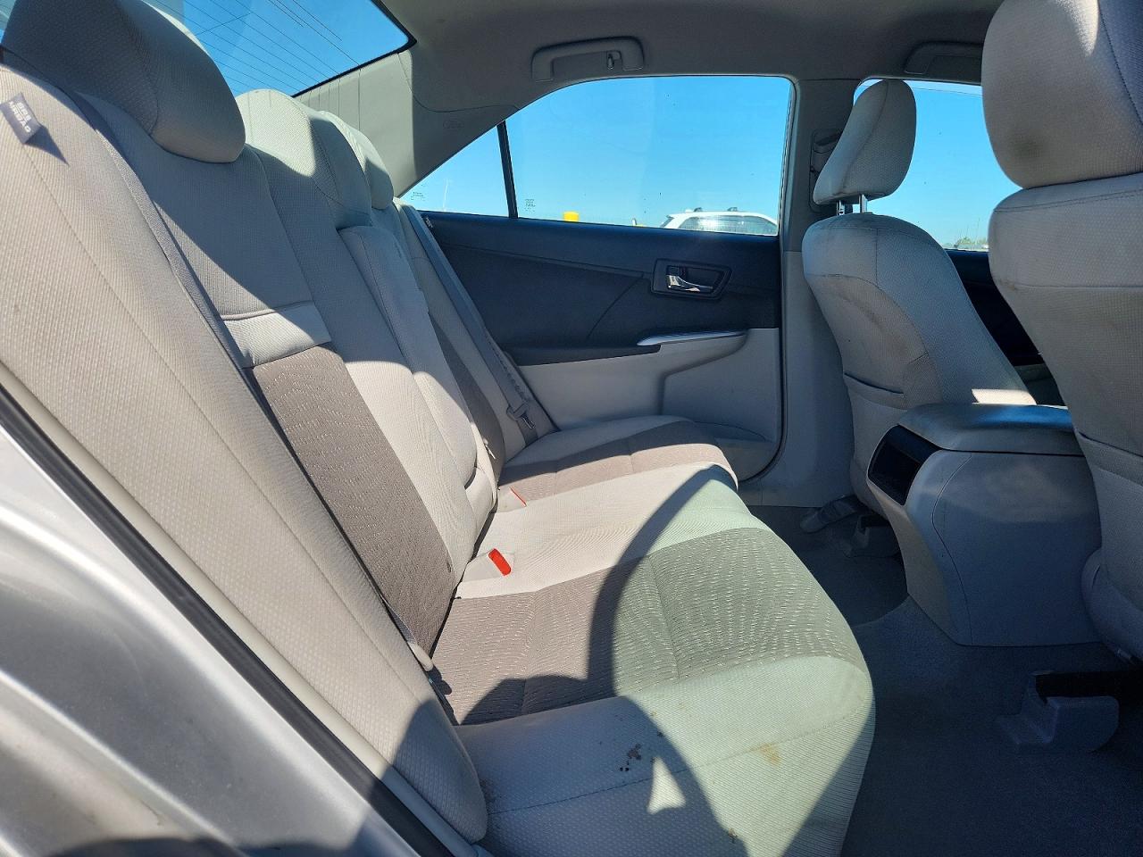 2012 TOYOTA CAMRY HYBRID photo 19