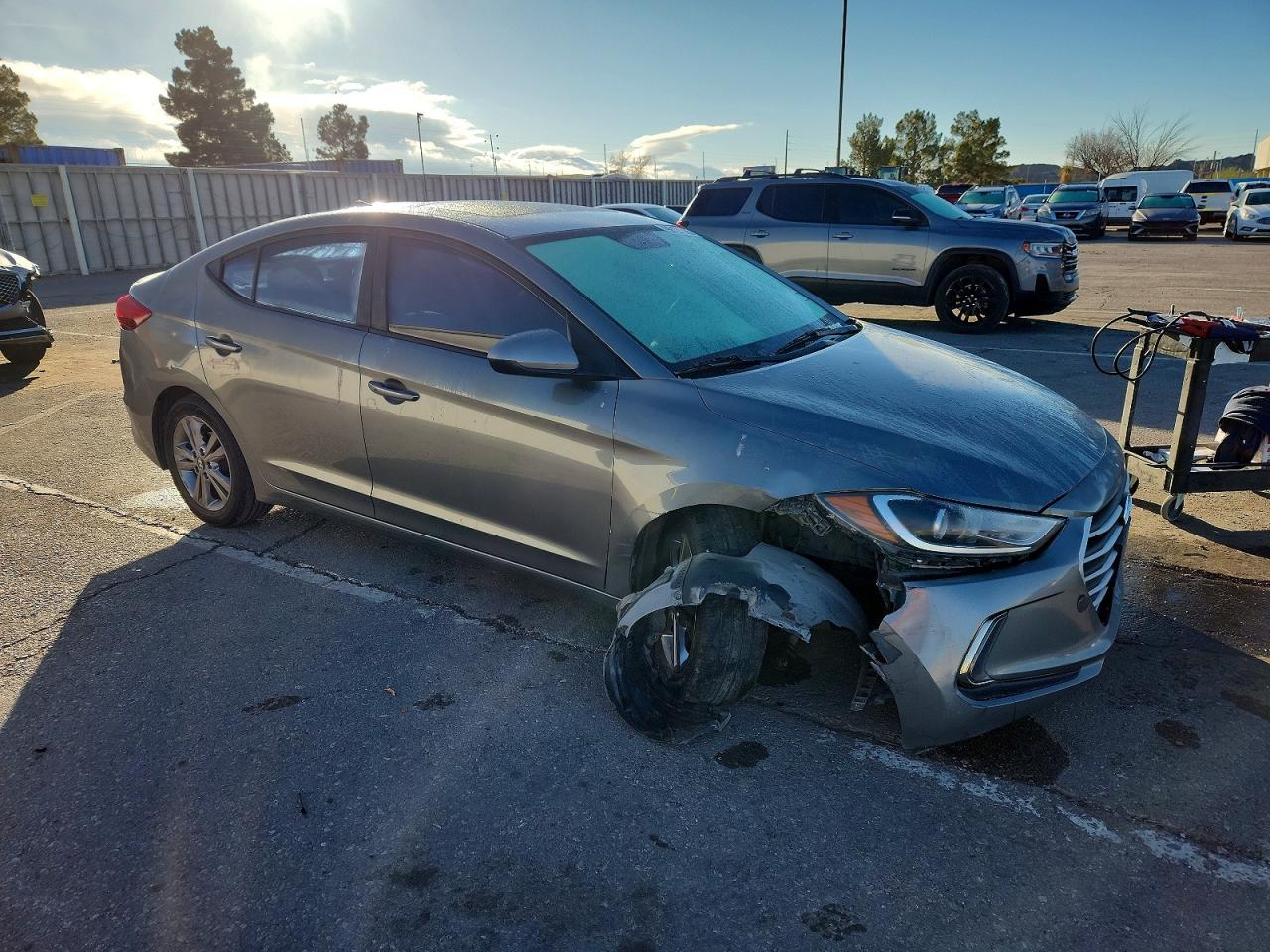 2018 HYUNDAI ELANTRA SEL photo 7