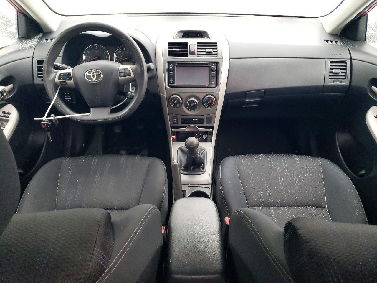 2012 TOYOTA COROLLA BASE photo 8