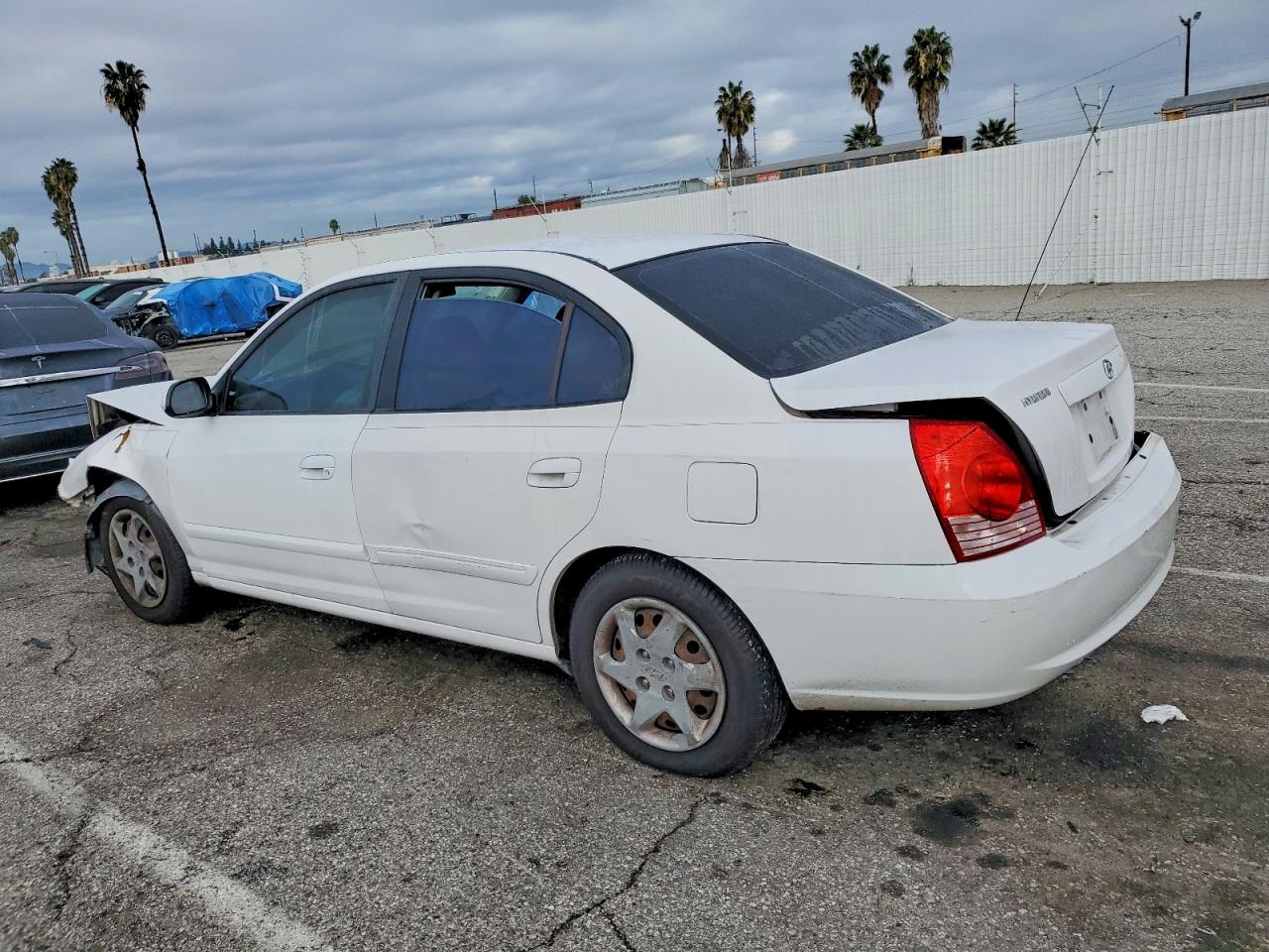 2005 HYUNDAI ELANTRA GLS photo 3