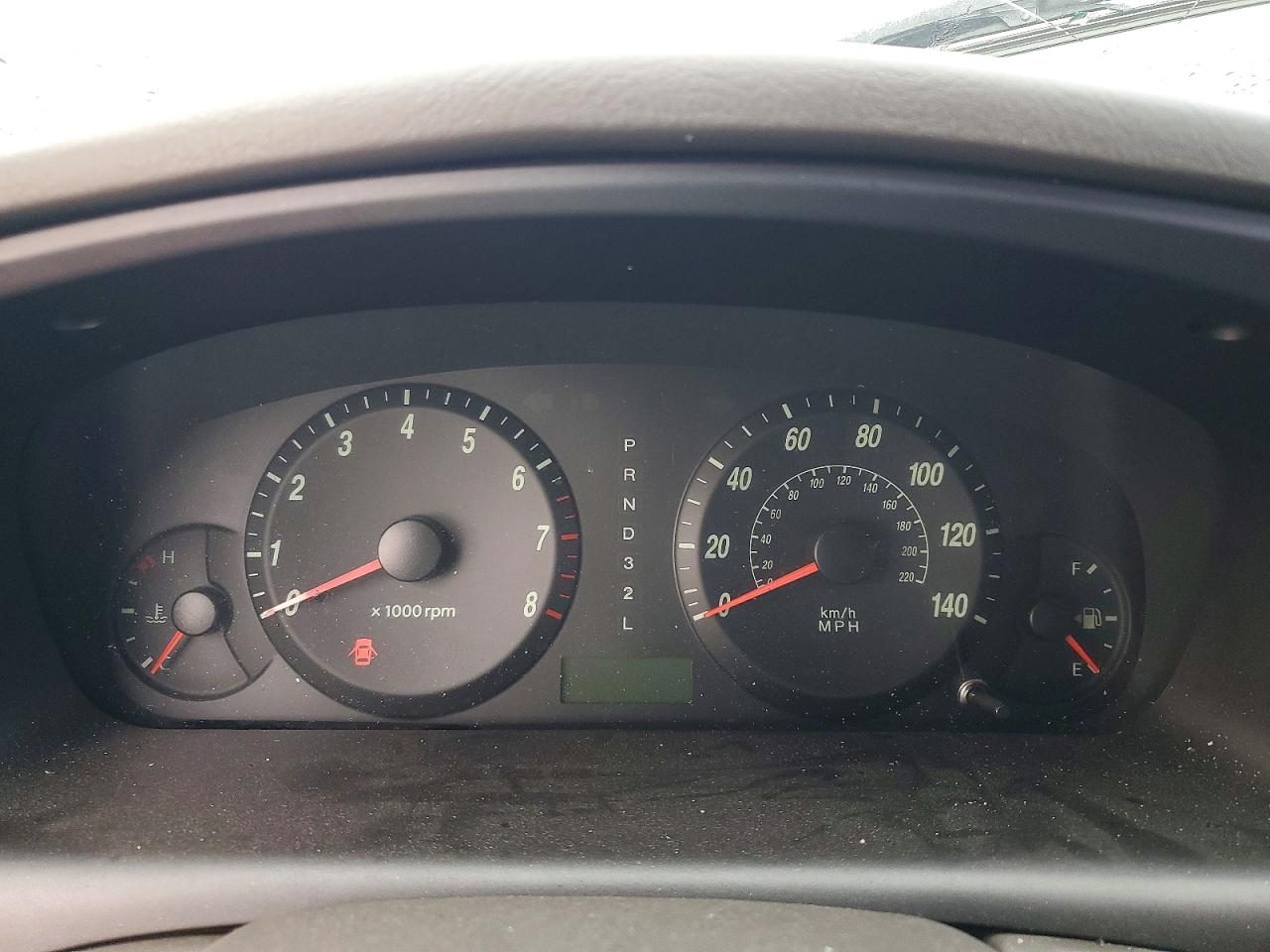 2005 HYUNDAI ELANTRA GLS photo 17