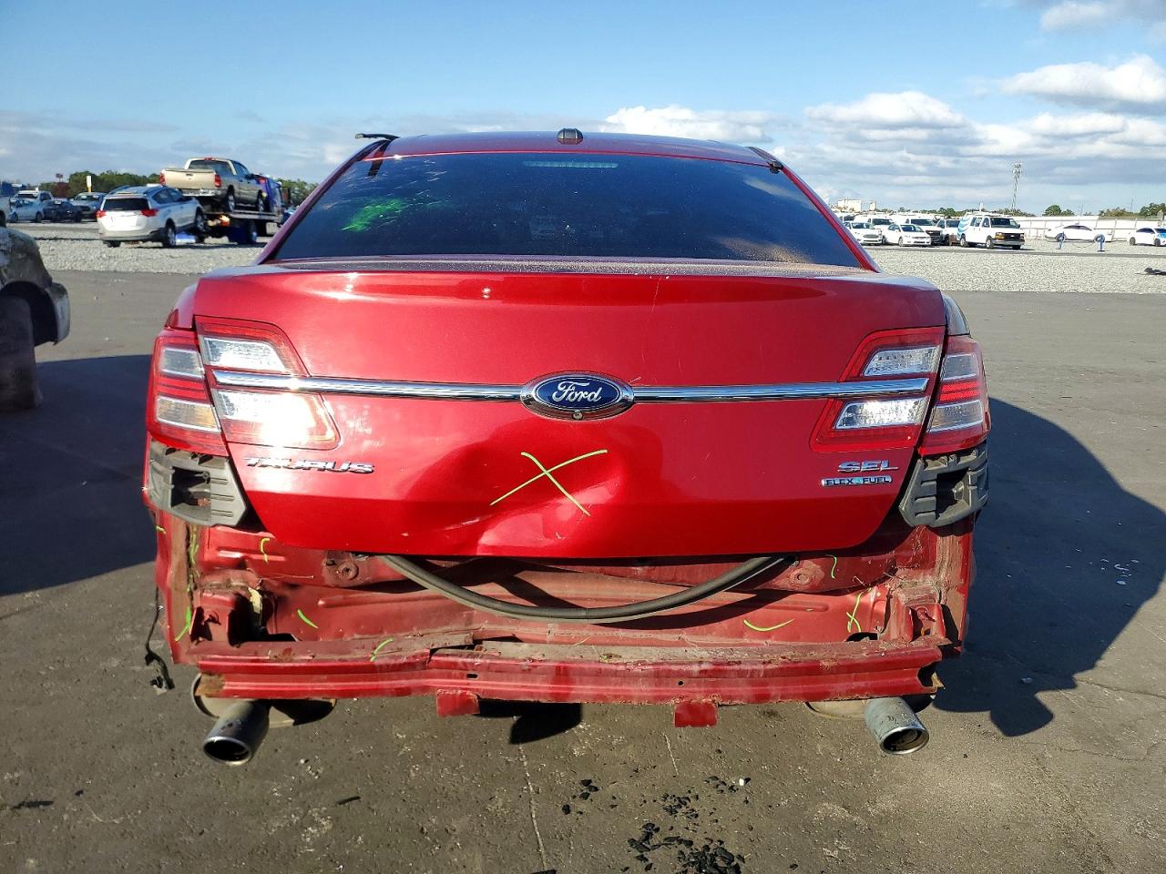 2015 FORD TAURUS SEL photo 6