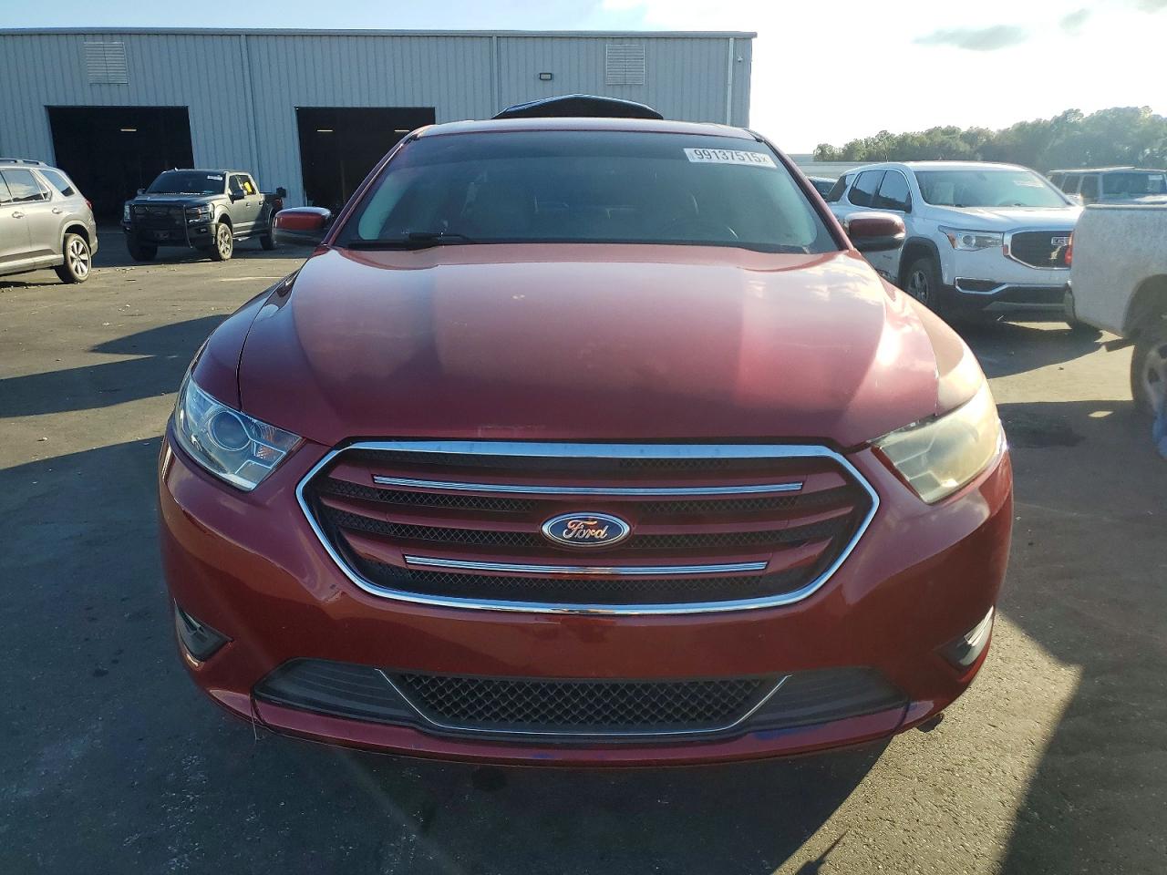 2015 FORD TAURUS SEL photo 5