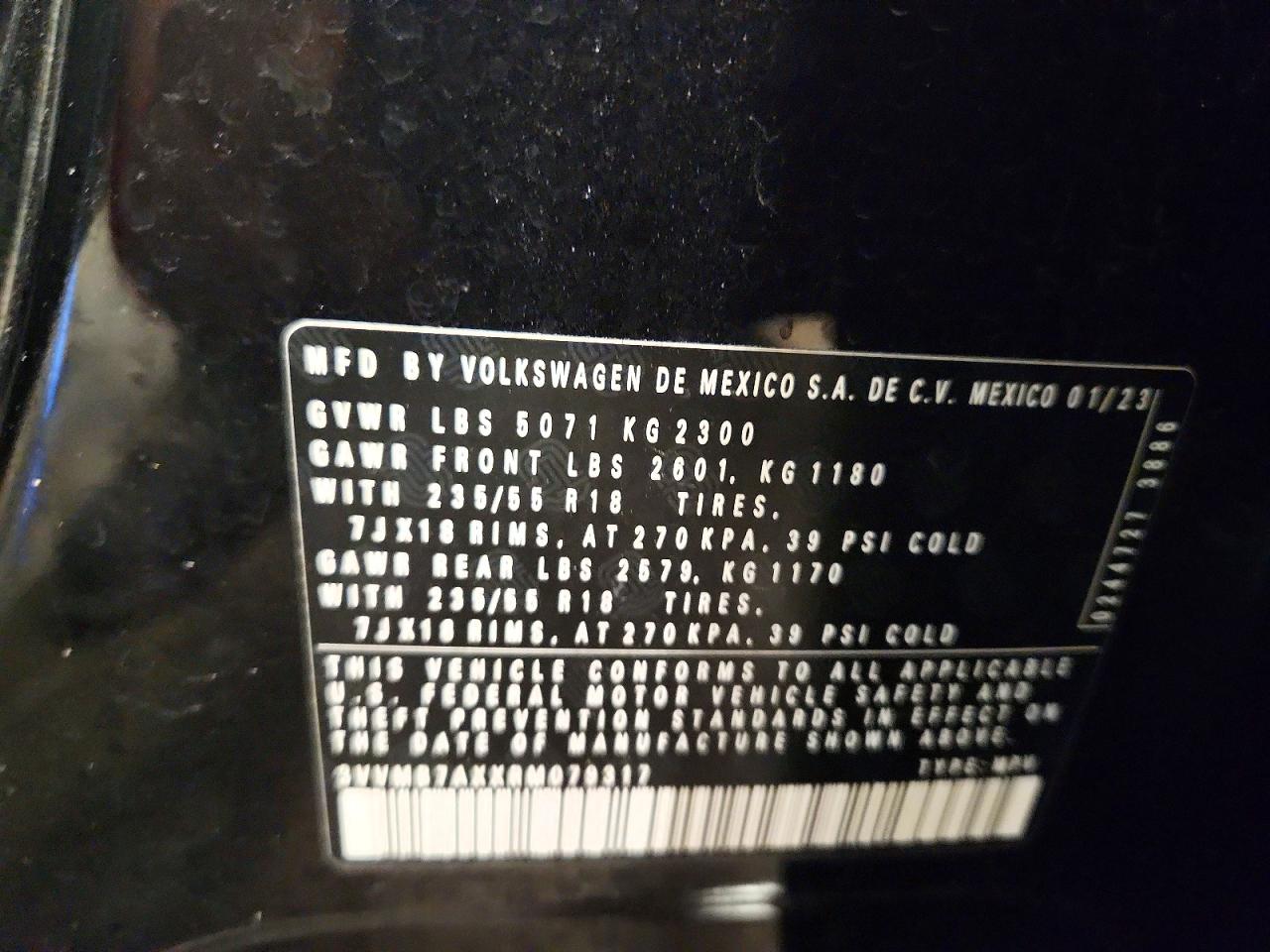 2024 VOLKSWAGEN TIGUAN SE photo 13